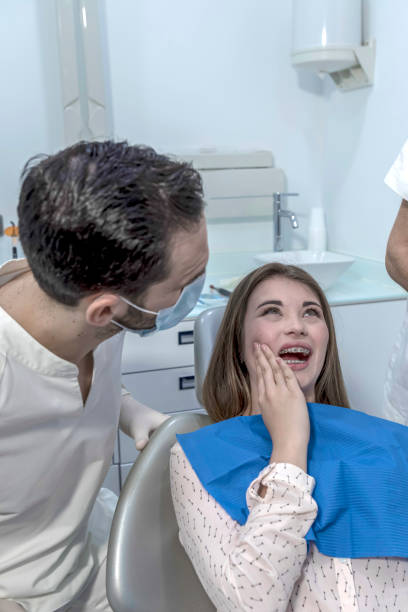 Best After-Hours Emergency Dentist in Brookside Village, TX